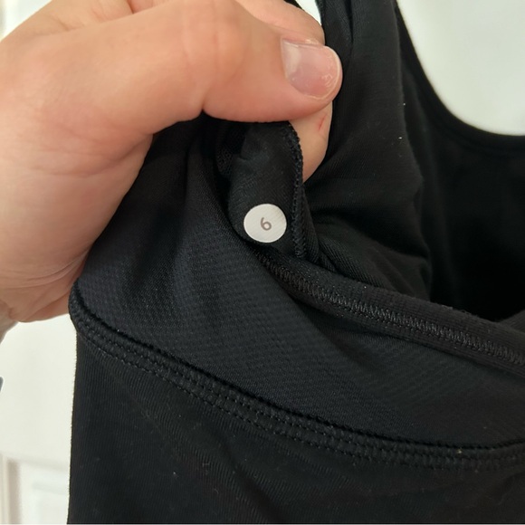 Lululemon tank top black/sparkly - Picture 5 of 5